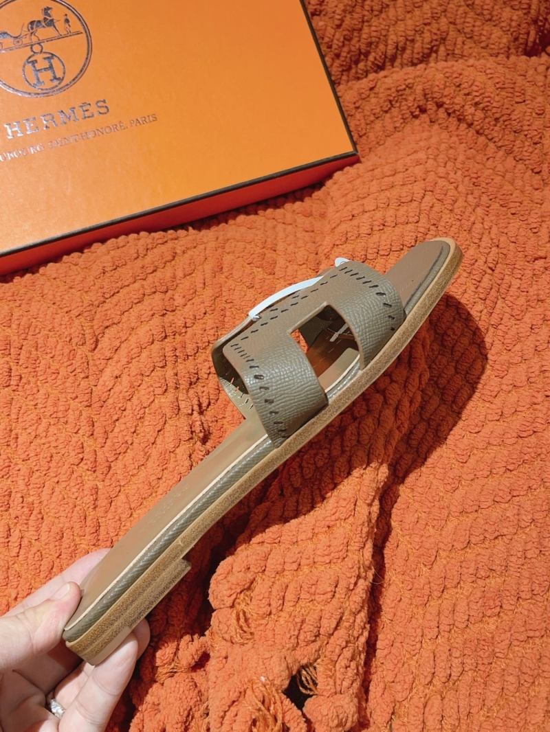 Hermes Slippers